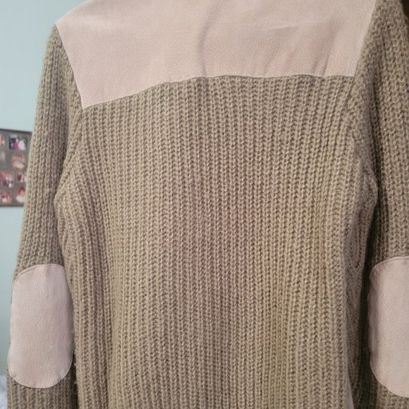 sweater jacket - Picture 2 of 2